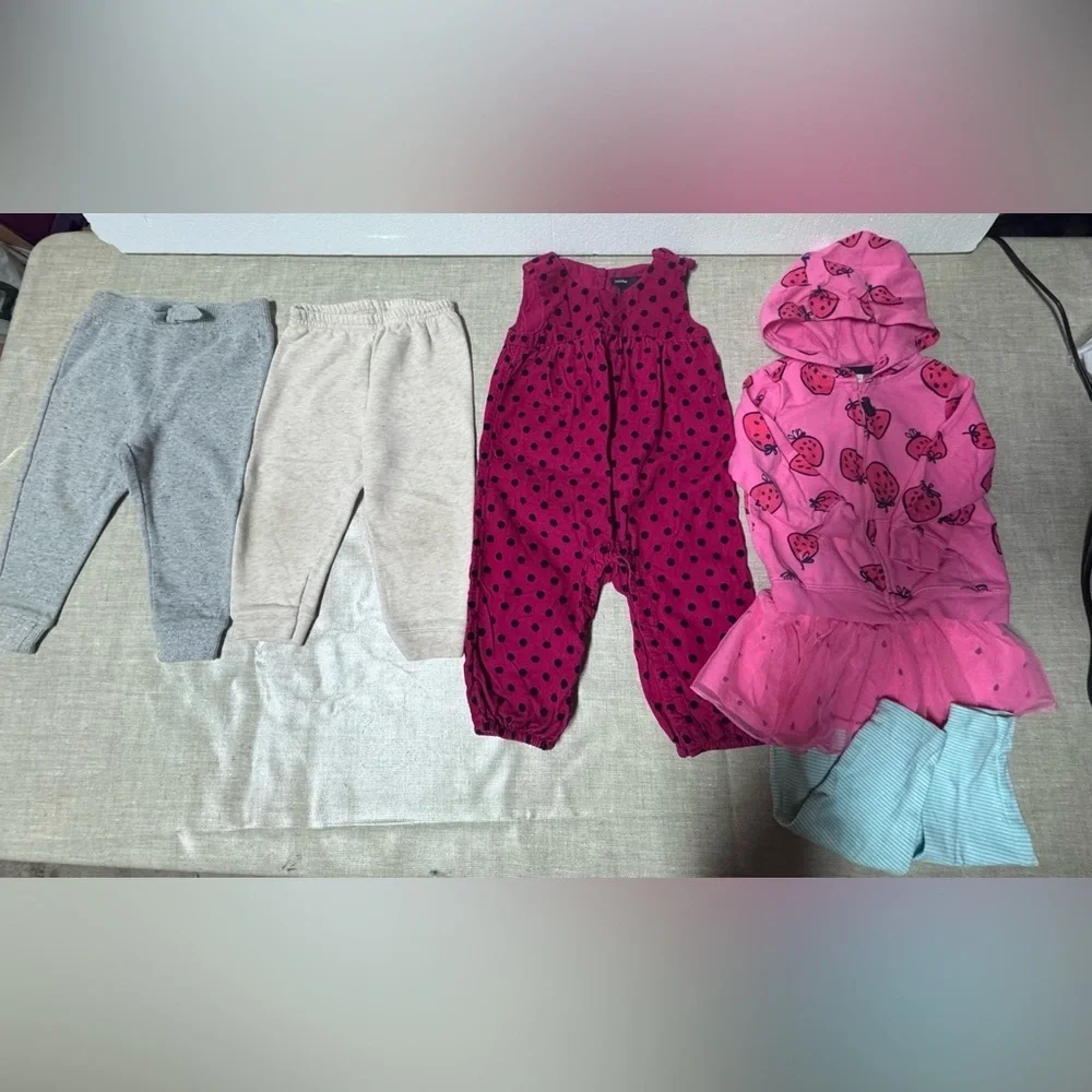 Bundle Baby Girl Romper Gap,pants and sweater Vibrant Pink